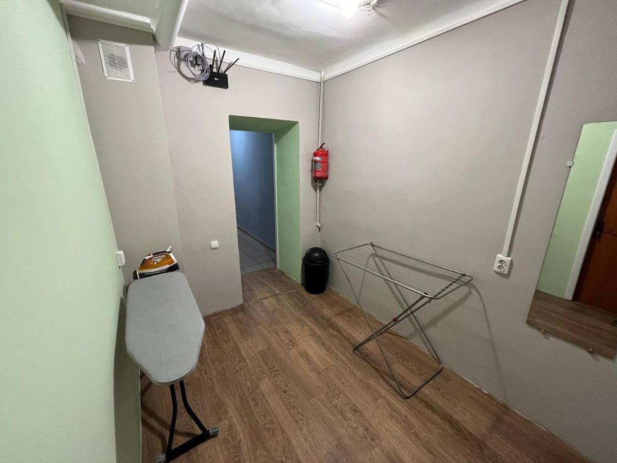 Fox Hostel Киев Экстерьер фото